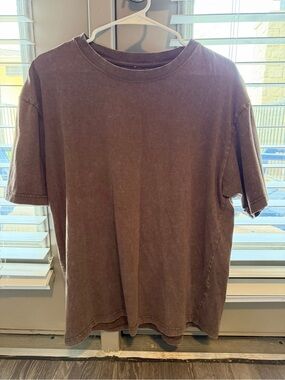 Amazon Men’s Acid Wash Brown Short Sleeve Tee